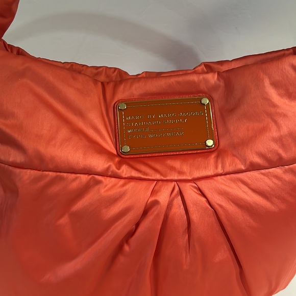 Marc By Marc Jacobs Standard Supply - Picture 2 of 8